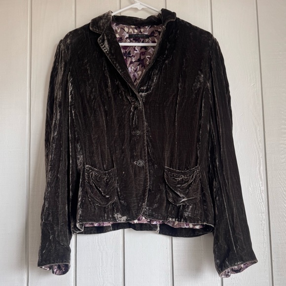 Elie Tahari Green Crushed Velvet Jacket - Picture 1 of 6
